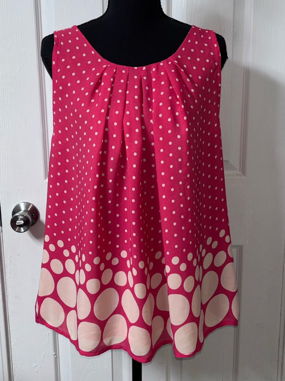 Elle Pink Polka Dot Sleeveless Tank with Cream Border